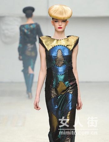 曼尼什·阿若拉 (Manish Arora) 2011秋冬女装秀